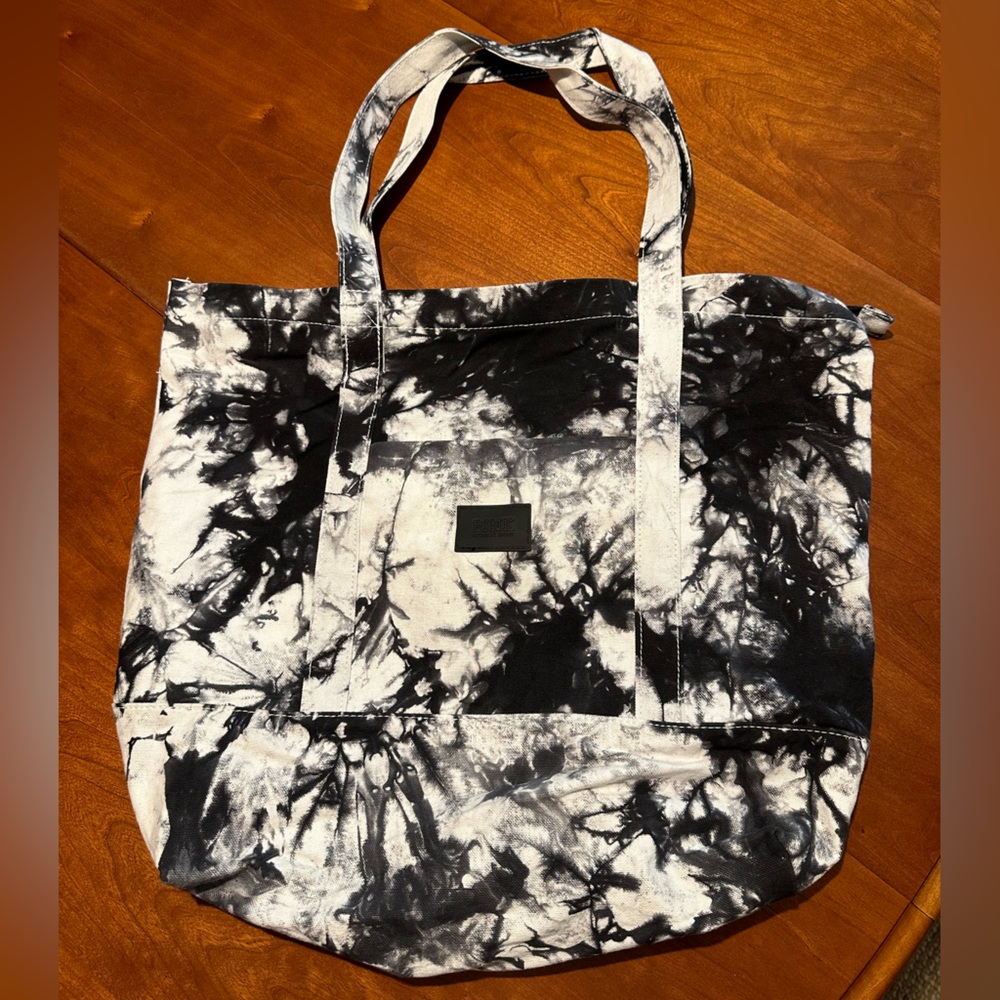 Black and white Tote Bag